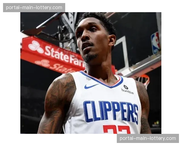 “洛杉矶火花队与2025年最佳第六人得主完成续约”